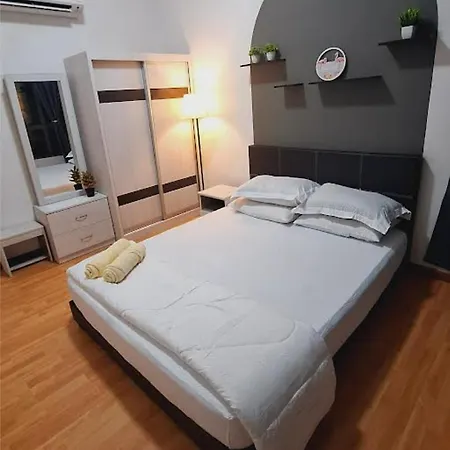 Imperium Residence 1 Queen Bed Sea View Kuantan Bagian luar foto