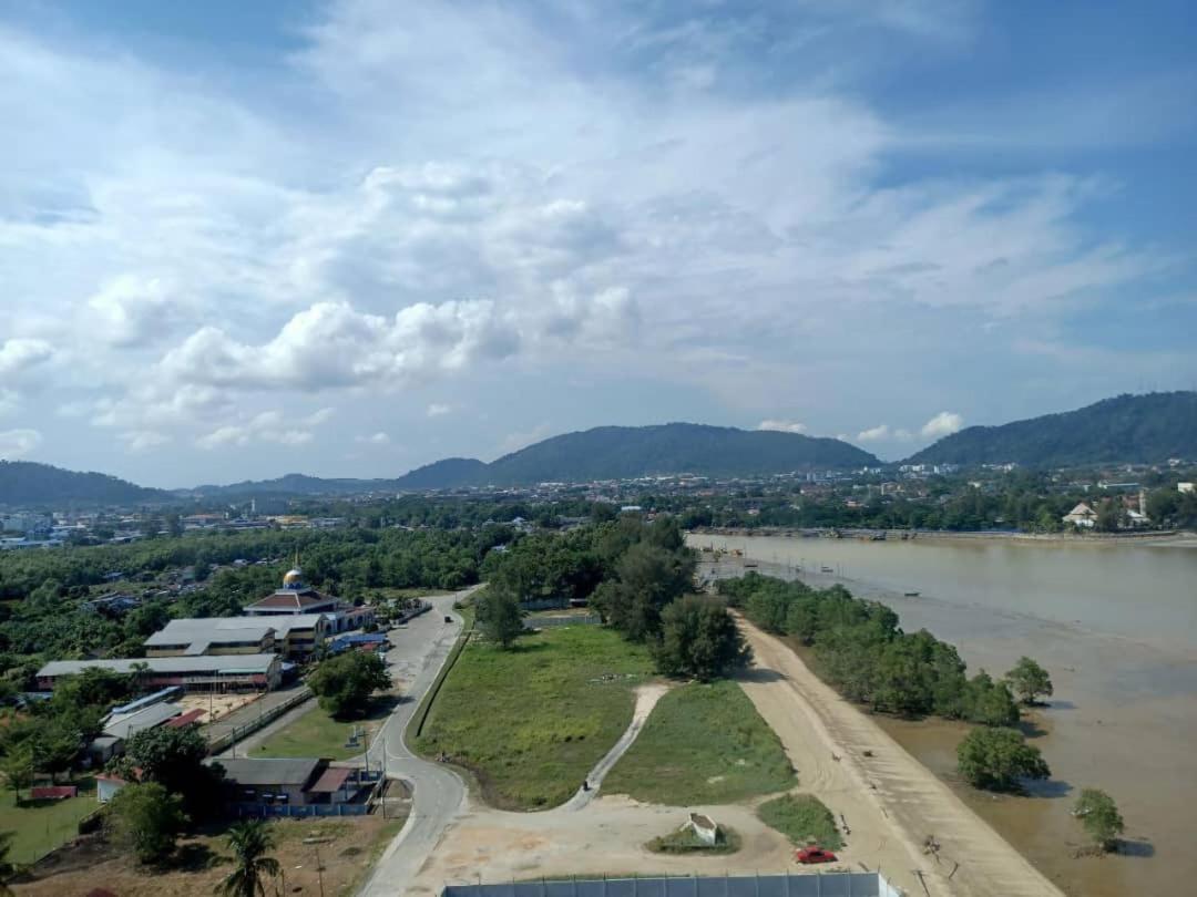 Imperium 1 Queen Bed Sea View * Kuantan